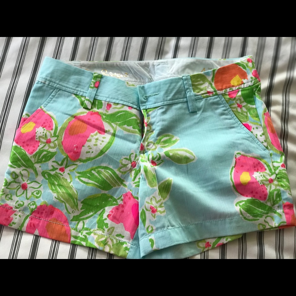 Lily Pulitzer Shorts - Size 4